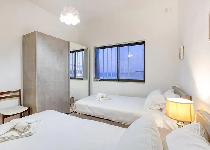 Qawra Beachside Bliss * Σεντ Πόλς Μπέι