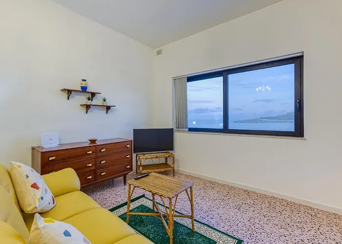 Qawra Beachside Bliss * Σεντ Πόλς Μπέι