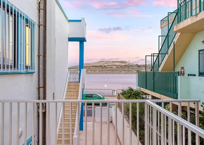 Διαμέρισμα Qawra Beachside Bliss