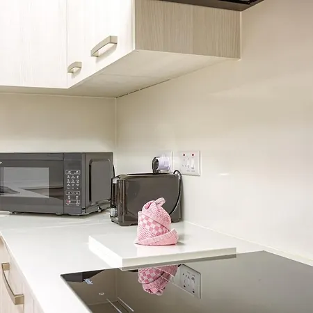 Qawra Beachside Bliss * St. Paul's Bay