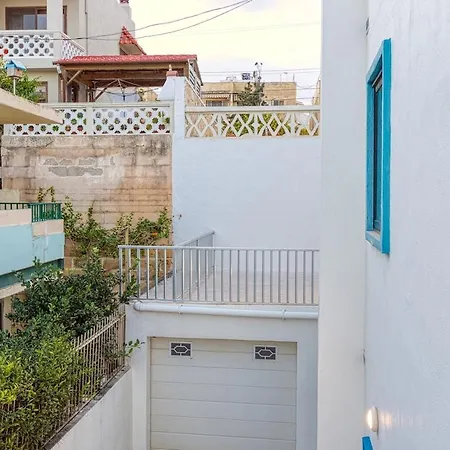 Qawra Beachside Bliss * St. Paul's Bay