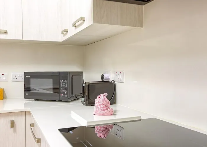 Qawra Beachside Bliss * St. Paul's Bay