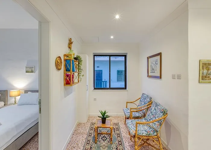 Qawra Beachside Bliss Apartment St. Paul's Bay