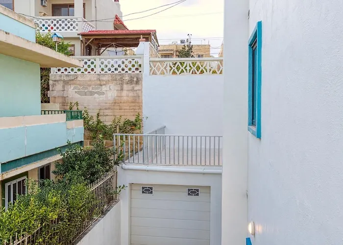 Qawra Beachside Bliss * St. Paul's Bay